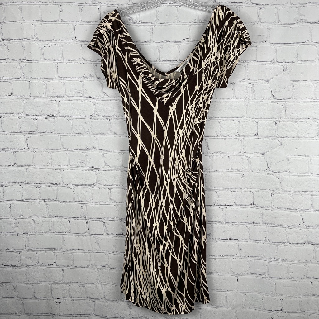 Diane Von Furstenberg Stretch Brown & Cream Print Silk Dress, Size 2